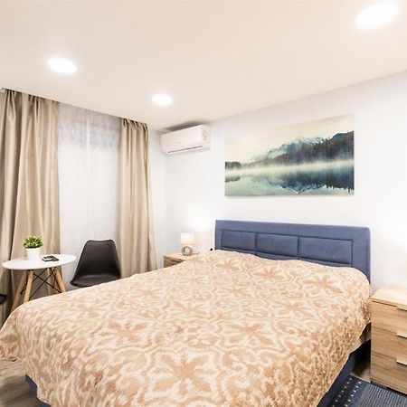 City Centre'S Apartment غييكا المظهر الخارجي الصورة