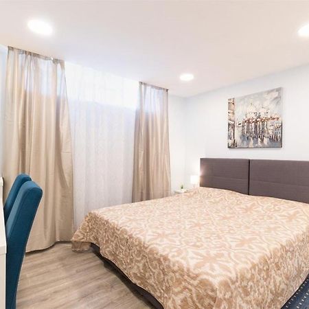 City Centre'S Apartment غييكا المظهر الخارجي الصورة